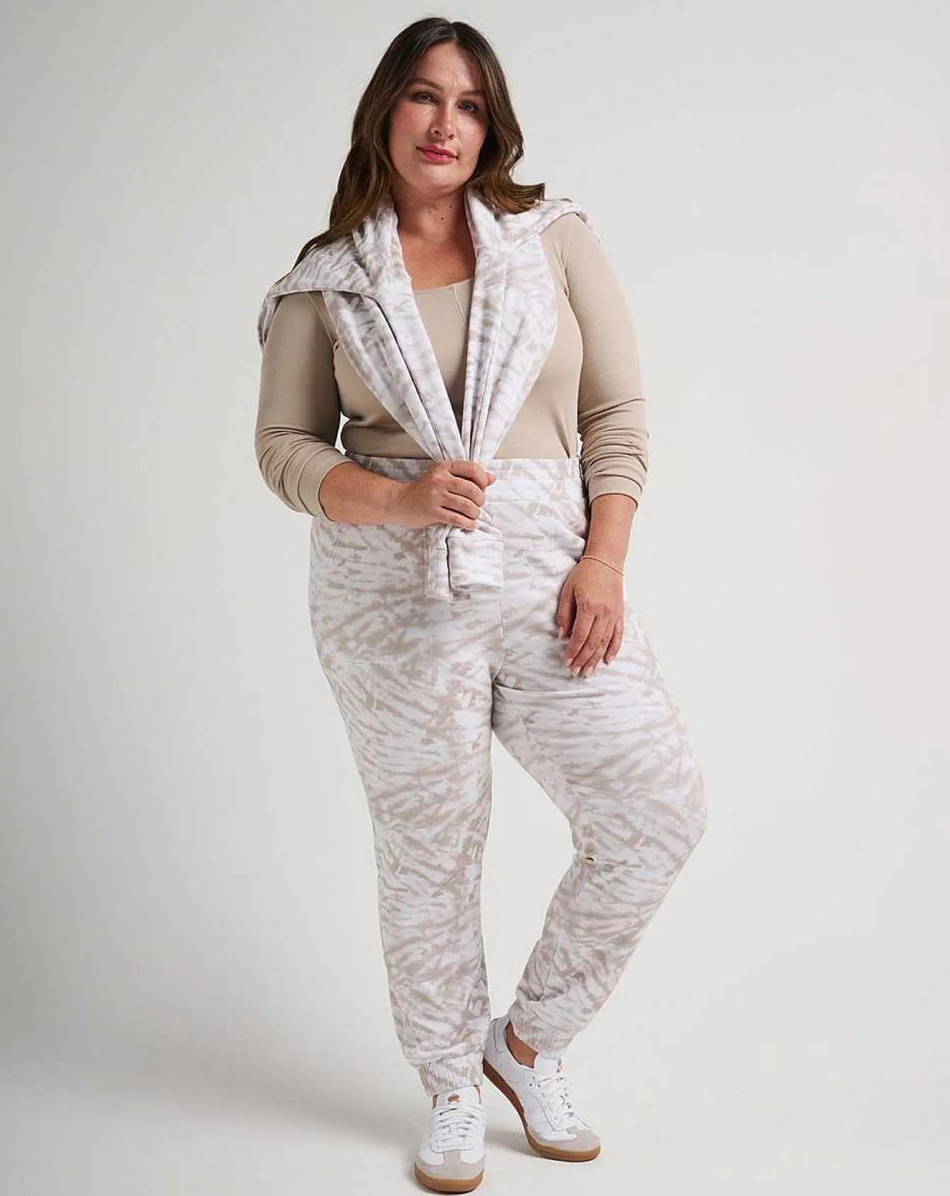 Flora And Fauna Cloud Fleece Jogger