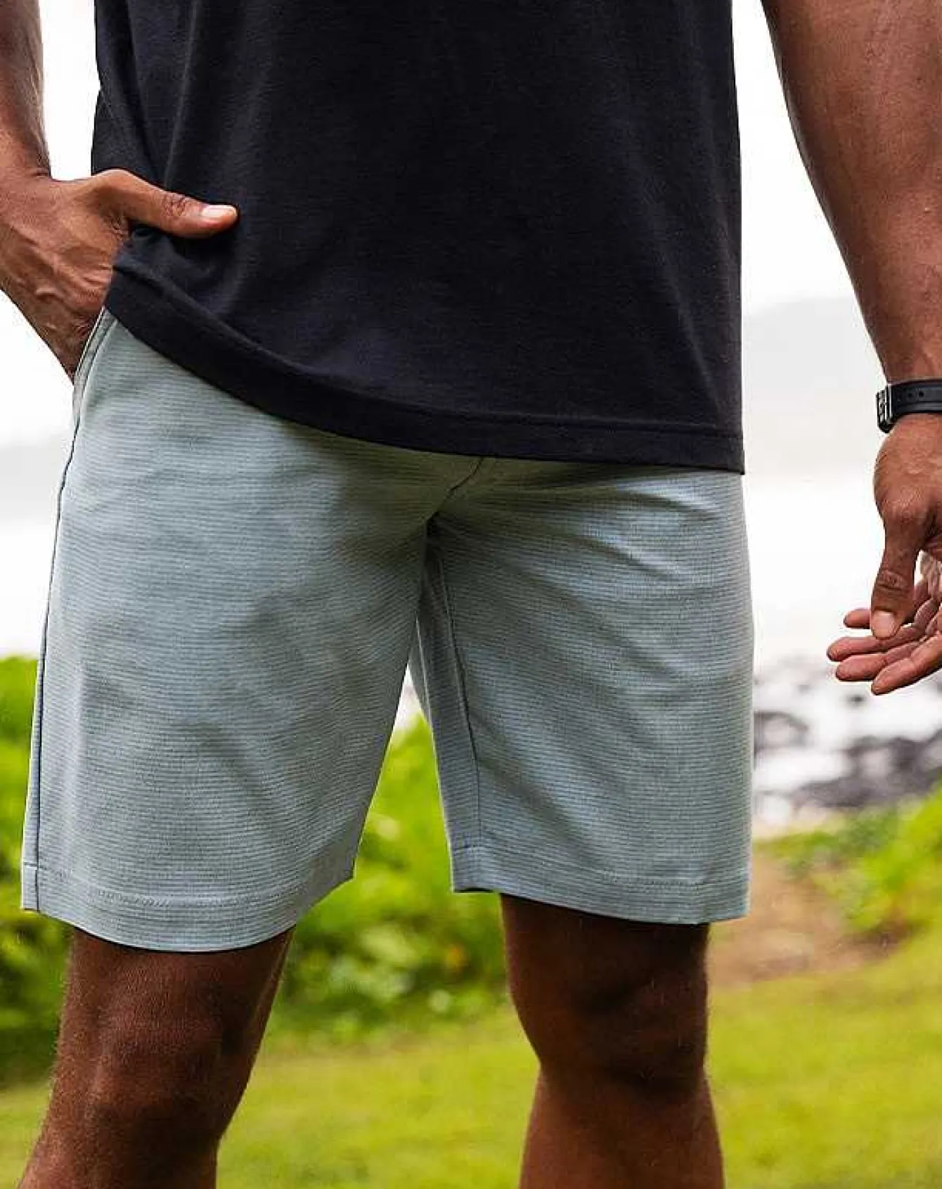 Sand Harbor Short 9In