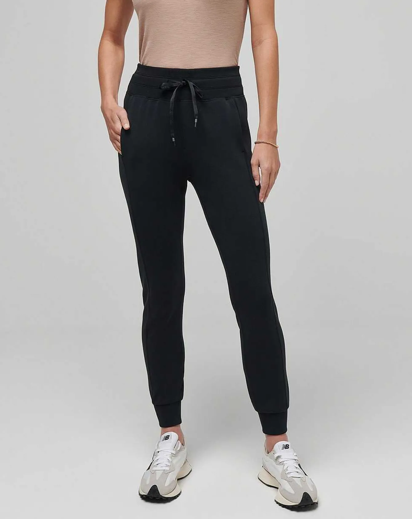 Skyloft Soft Jogger