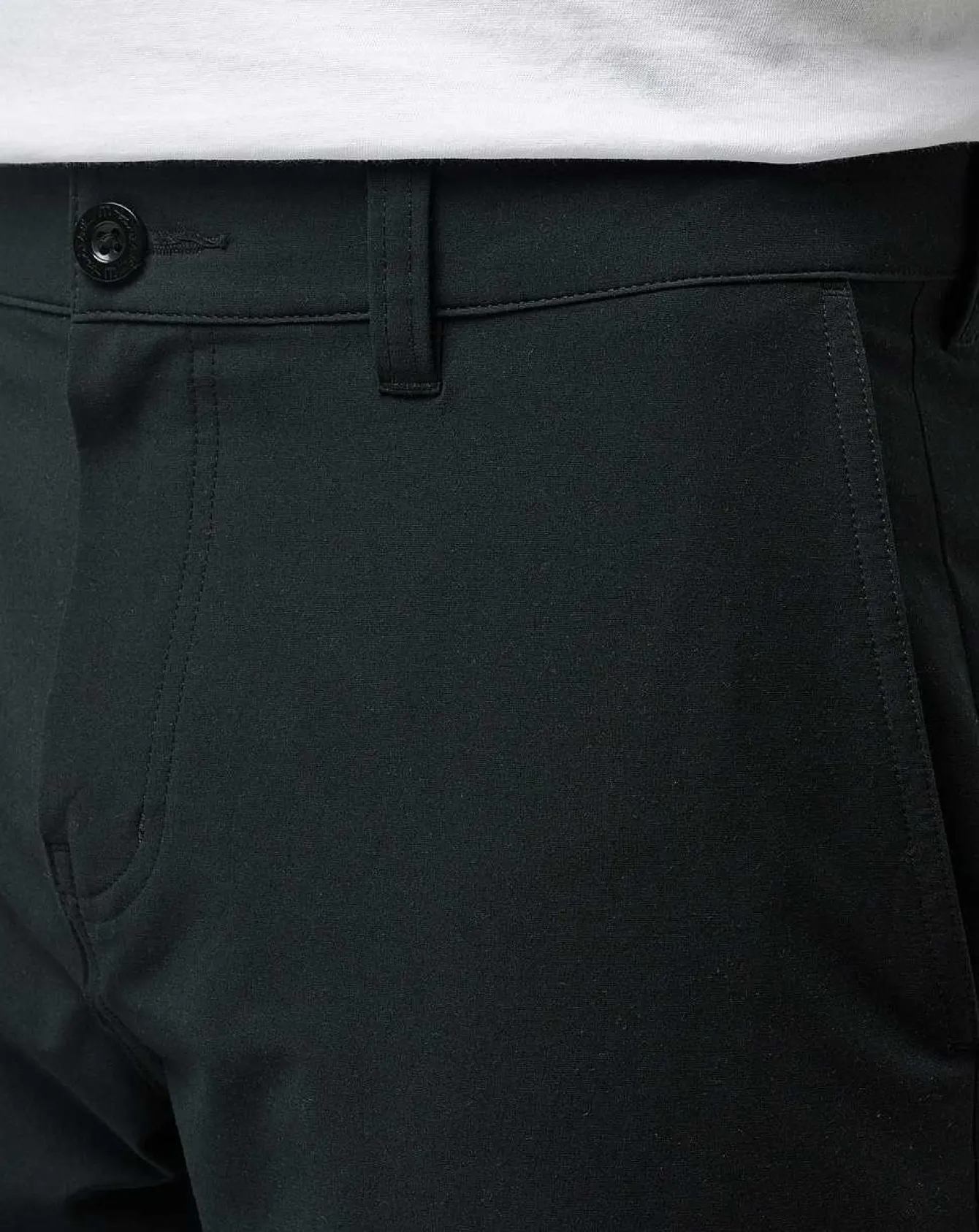 Tech Chino Short 8In