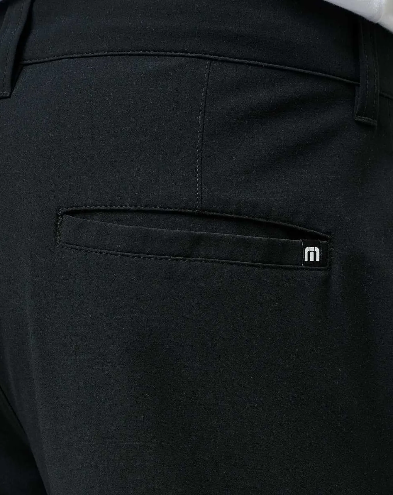 Tech Chino Short 8In