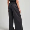 Two Night Stay Pant