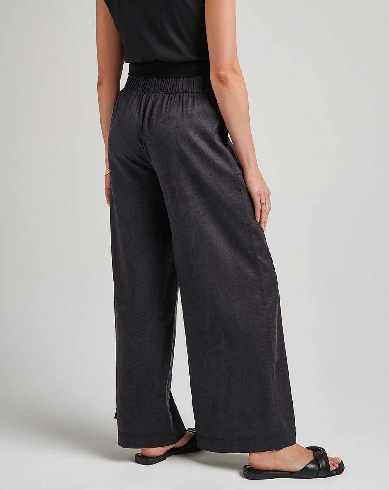 Two Night Stay Pant