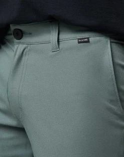 Wanderlust Short 9In