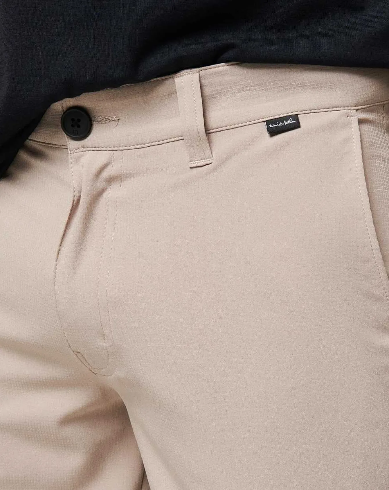Wanderlust Short 9In